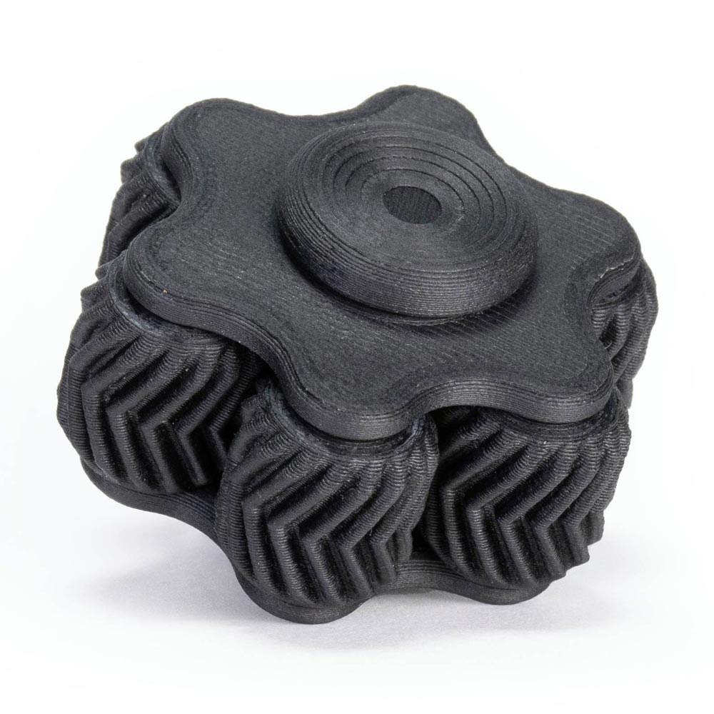 Présentation du Prusament PA11 (Nylon) Carbon Fiber Black : filament avec  une excellente résistance chimique et thermique - Original Prusa 3D Printers